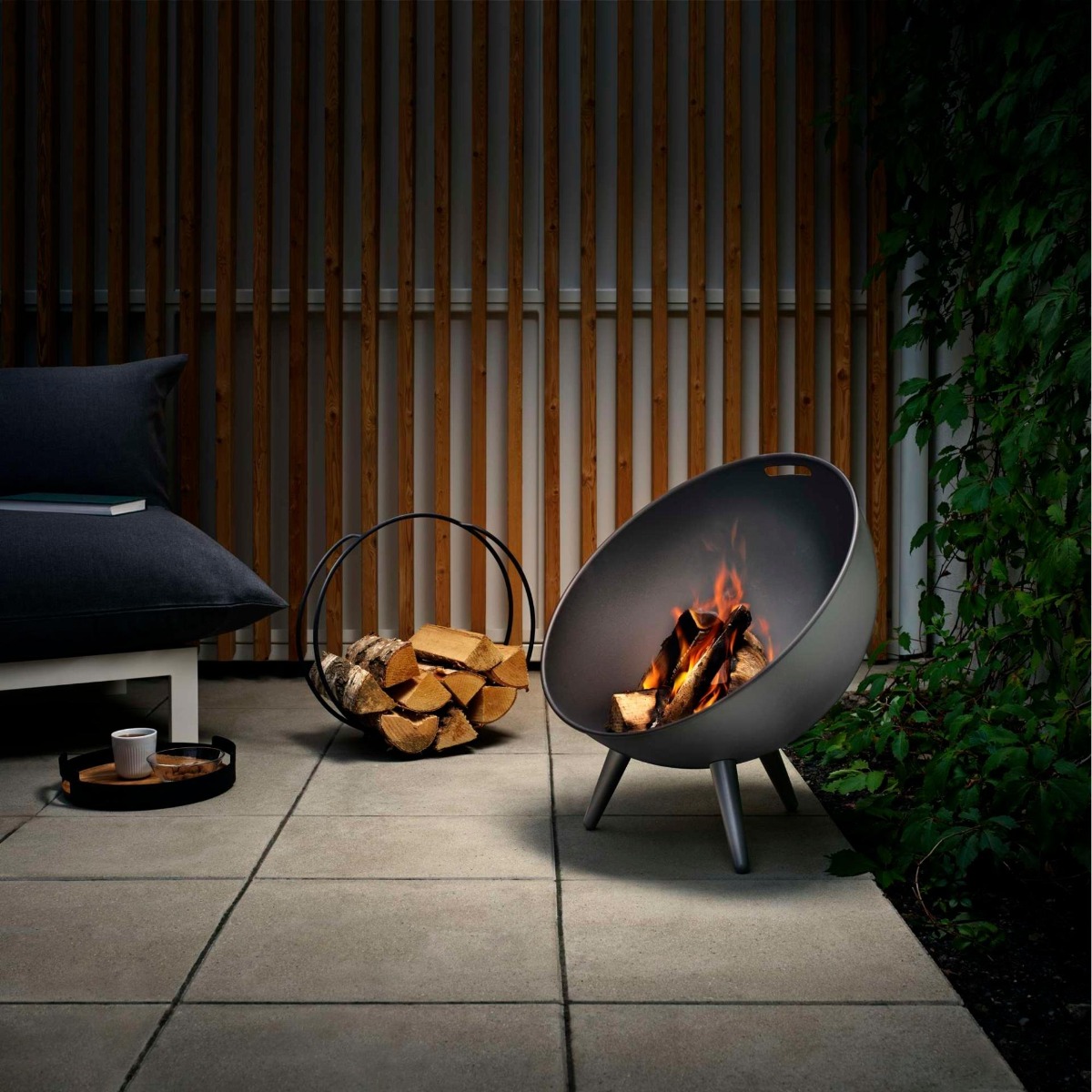 FIREGLOBE FIRE PIT - 64 CM - BLACK