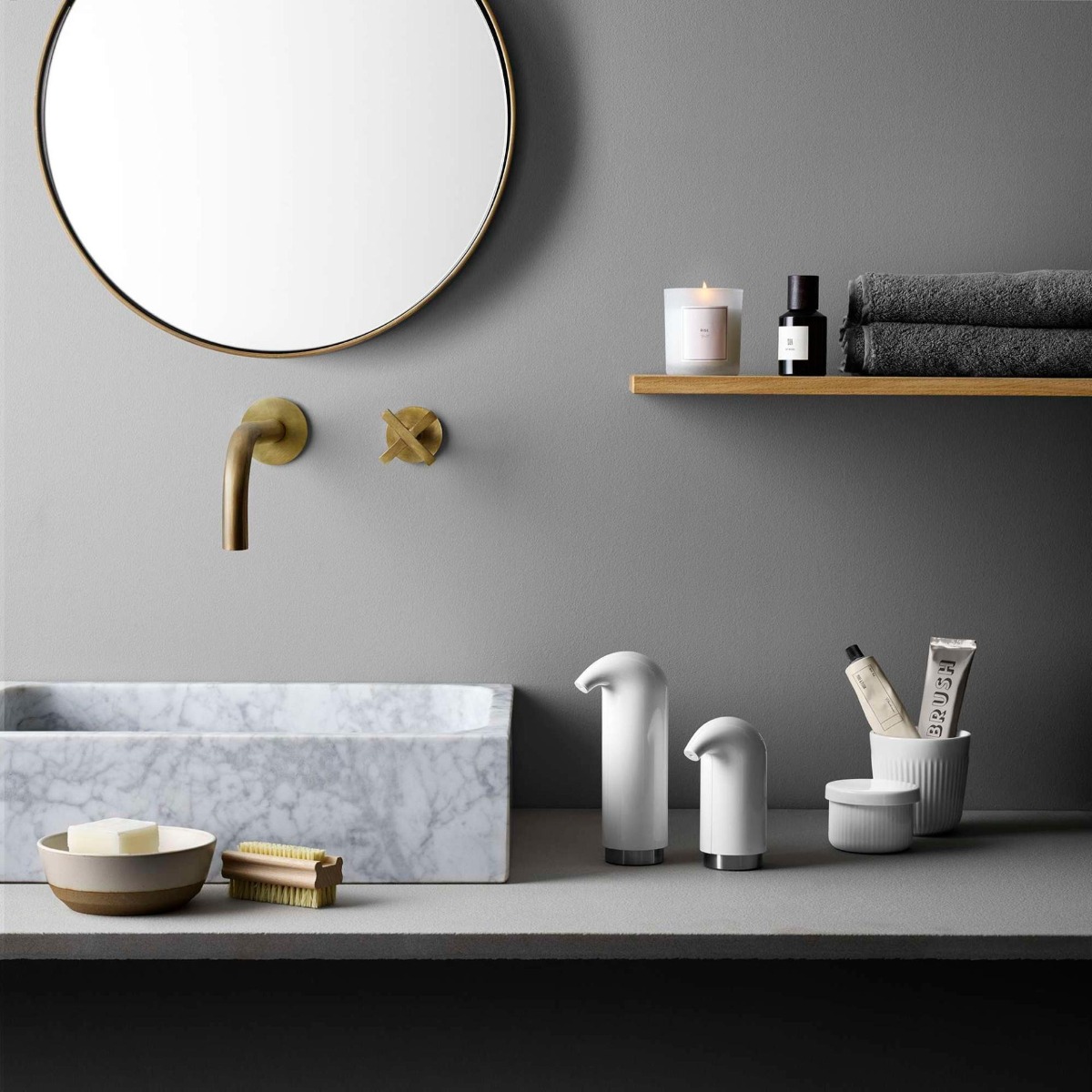 SOAP DISPENSER - WHITE