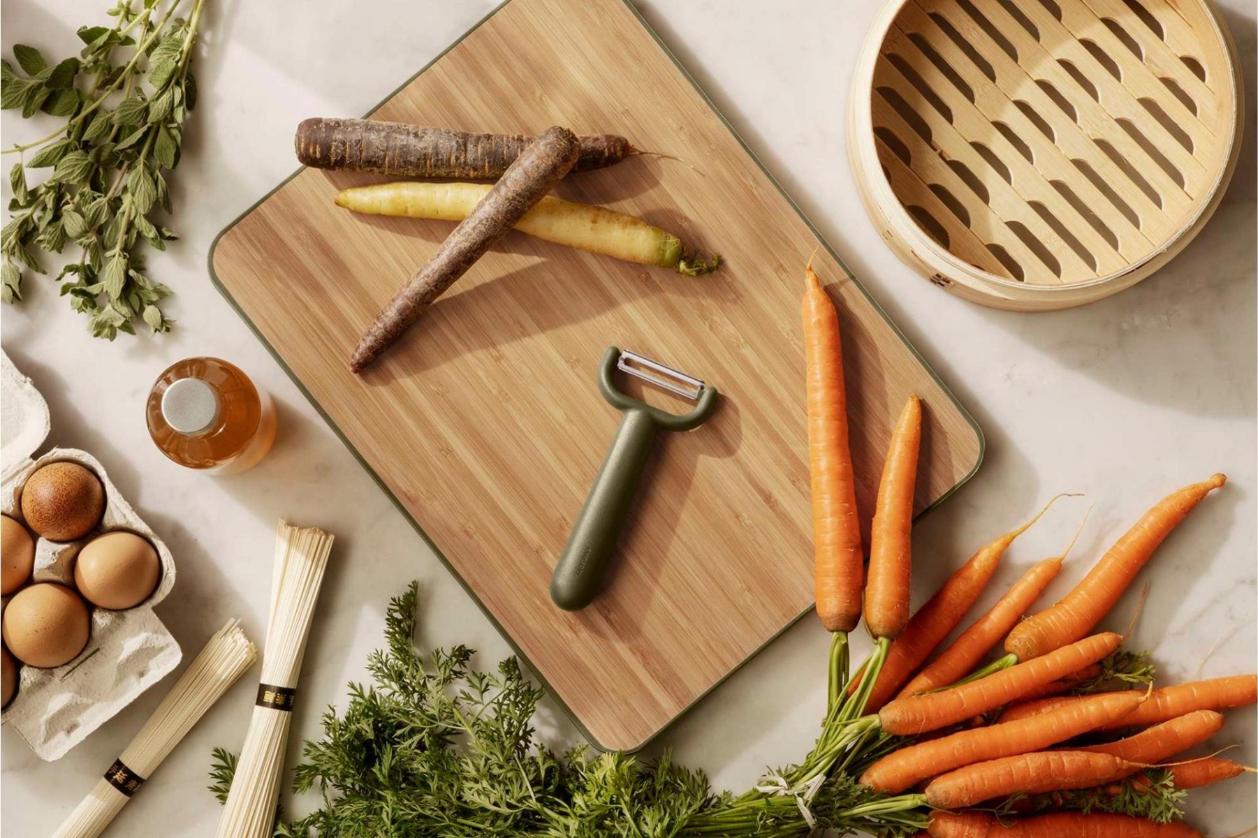 VEGETABLE PEELER - GREEN TOOL